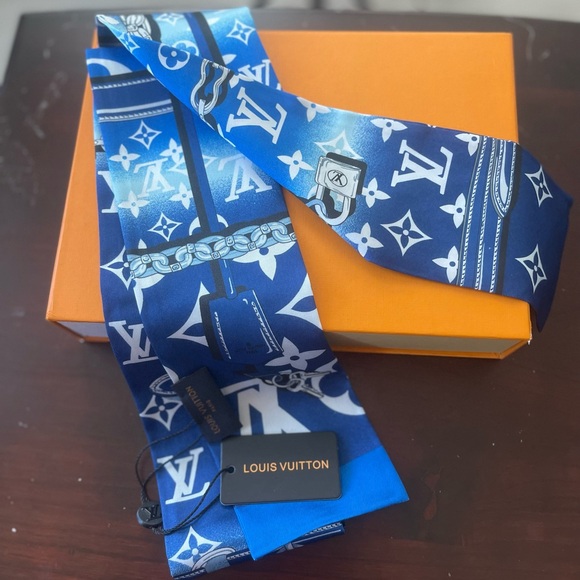 Louis Vuitton Confidential Bandeau Scarf NWT - Picture 2 of 2